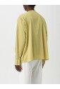 chemisier-en-soie-jaune-detail-de-trou-de-serrure