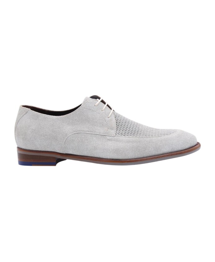 chaussure-a-lacets-decontractee