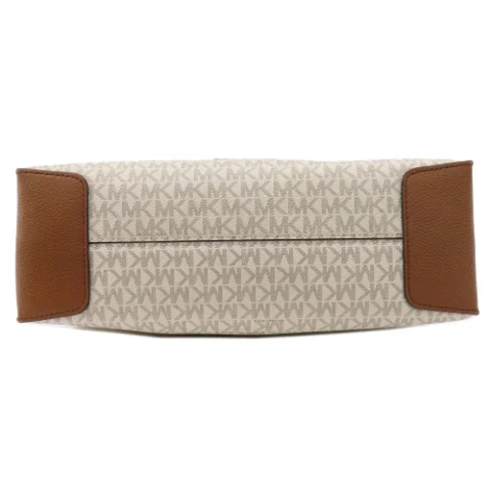 Michael Kors Pre-owned Canvas shoulder-bags White Dames