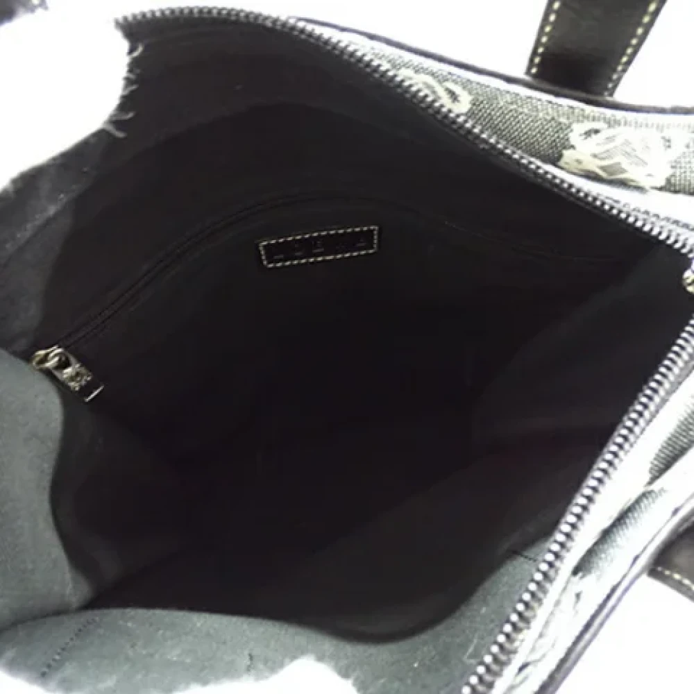Loewe Pre-owned Canvas handbags Gray Dames