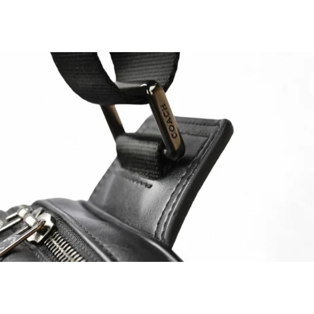 Coach Pre-owned Leather crossbody-bags Black Heren