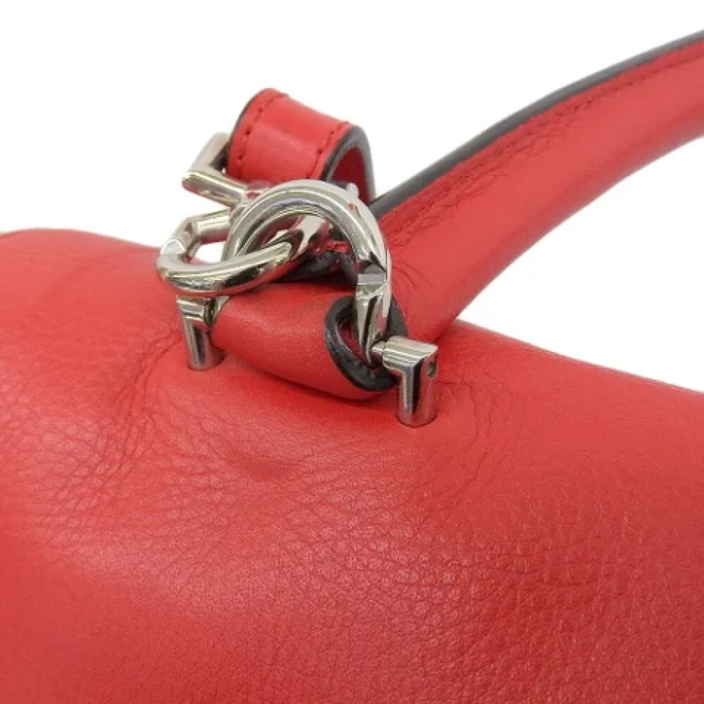 Givenchy Pre-owned Leather handbags Red Dames
