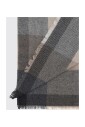 echarpe-de-luxe-en-cachemire-avec-bords-a-franges