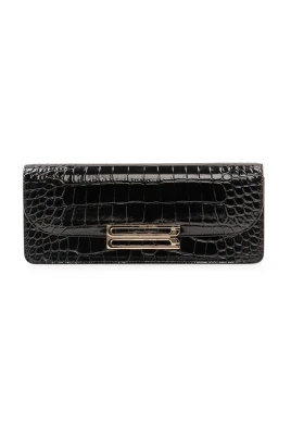 Elongated Clutch