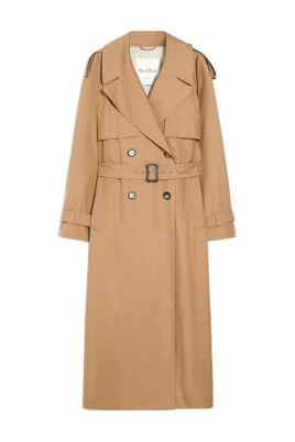 beige-jackets-with-iconic-details