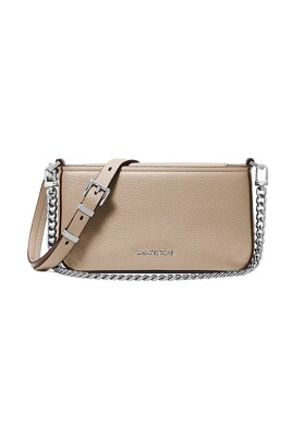 sac-pochette-en-cuir-beige