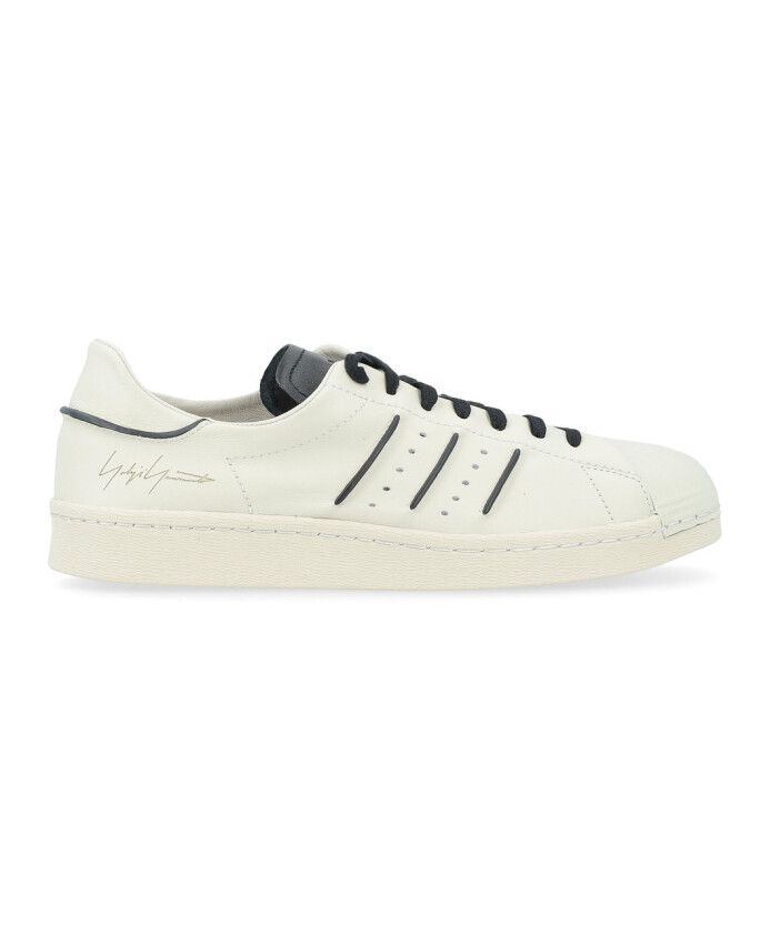 white-leather-sneaker-with-hand-painted-details
