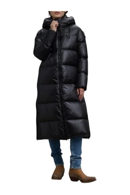 celia-long-puffer-coat