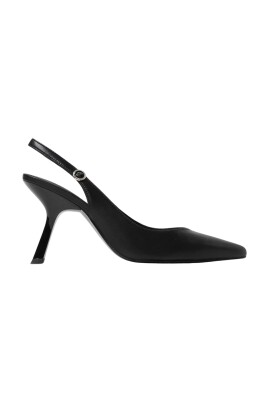 black-leather-pointed-toe-heels