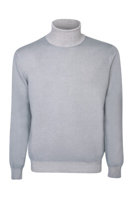 grey-knitwear-aw23