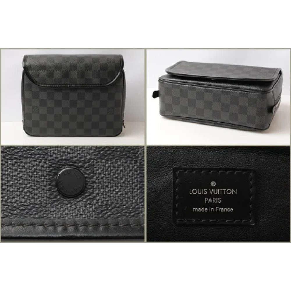 Louis Vuitton Vintage Pre-owned Canvas clutches Gray Heren