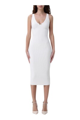 elegant-ribbed-knit-midi-dress