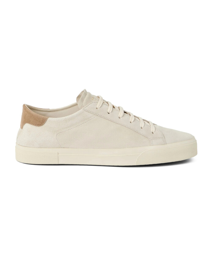 sneaker-blanche-avec-semelle-en-caoutchouc