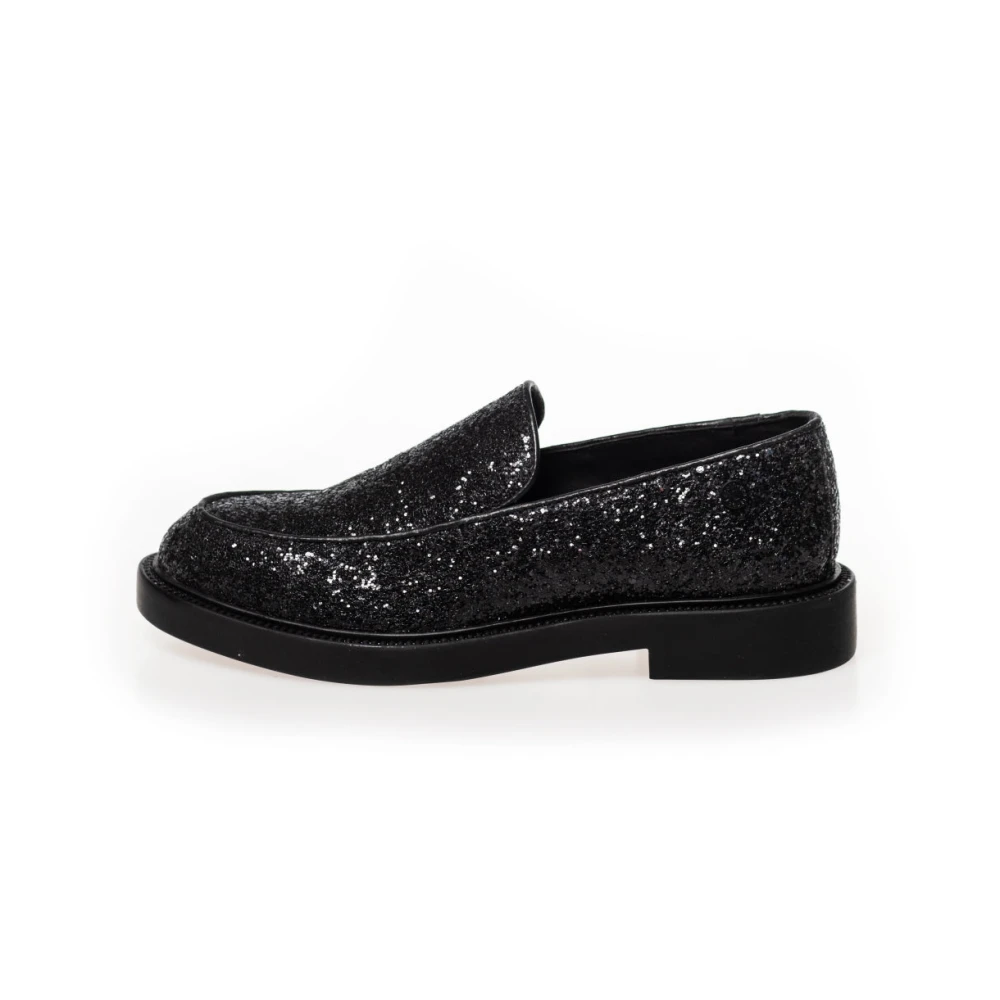 Copenhagen Shoes Glittriga Loafers med Mjuka Latexinnersulor Black, Dam