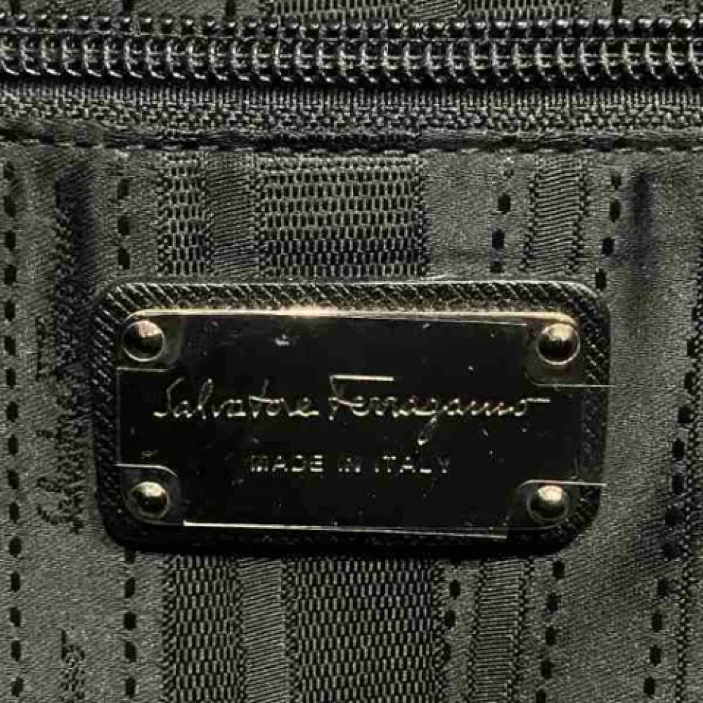 Salvatore Ferragamo Pre-owned Leather handbags Black Dames