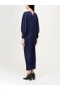 robe-bleue-a-col-en-v-et-ourlet-evase