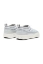 chaussures-slip-on-a-imprime-logo