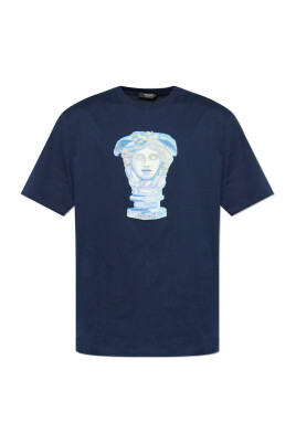 t-shirt-with-medusa-head