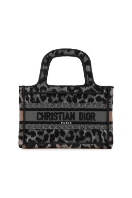 pre-owned-canvas-dior-vskor