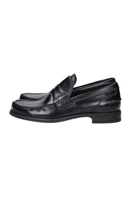 Elegant Moccasin