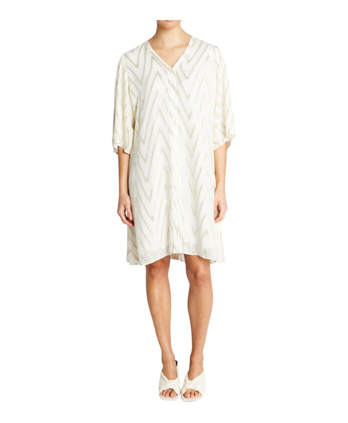 robe-metallique-a-col-en-v