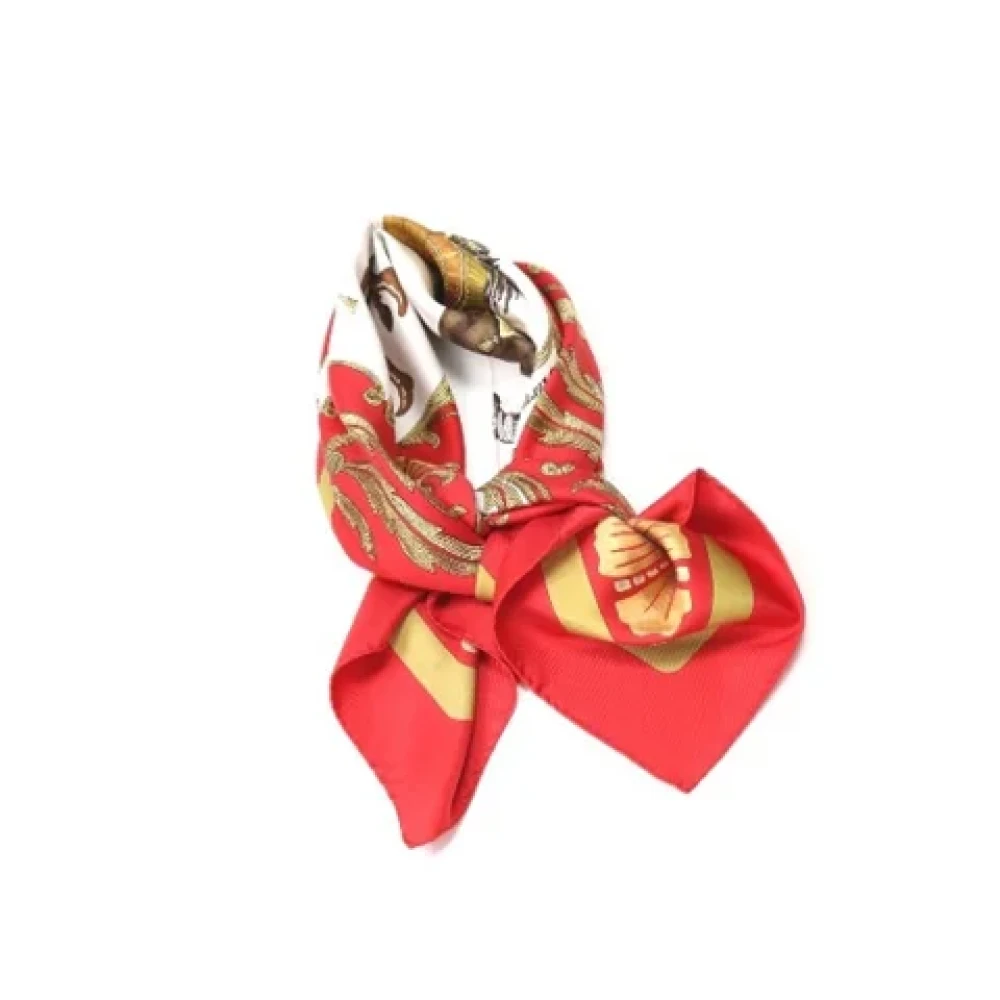 Hermès Vintage Pre-owned Silk scarves Red Dames