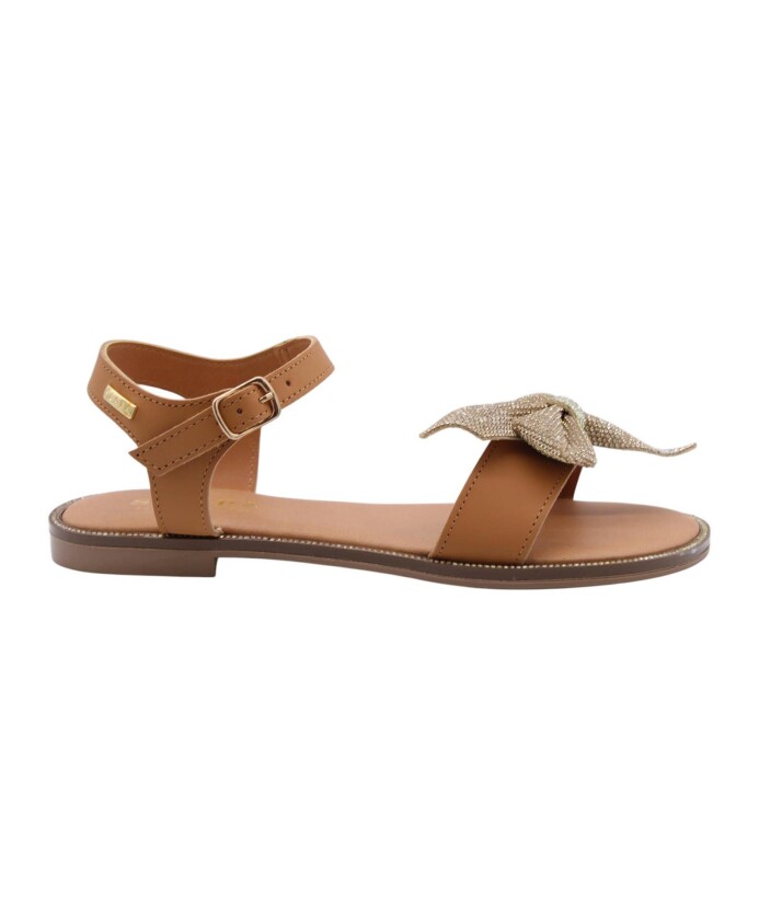 sandale-mignonne-avec-animal-de-poche