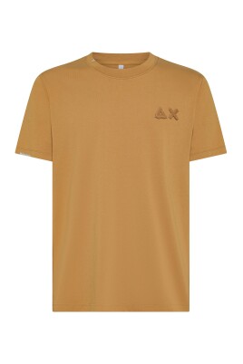 vintage-broken-short-sleeve-t-shirt