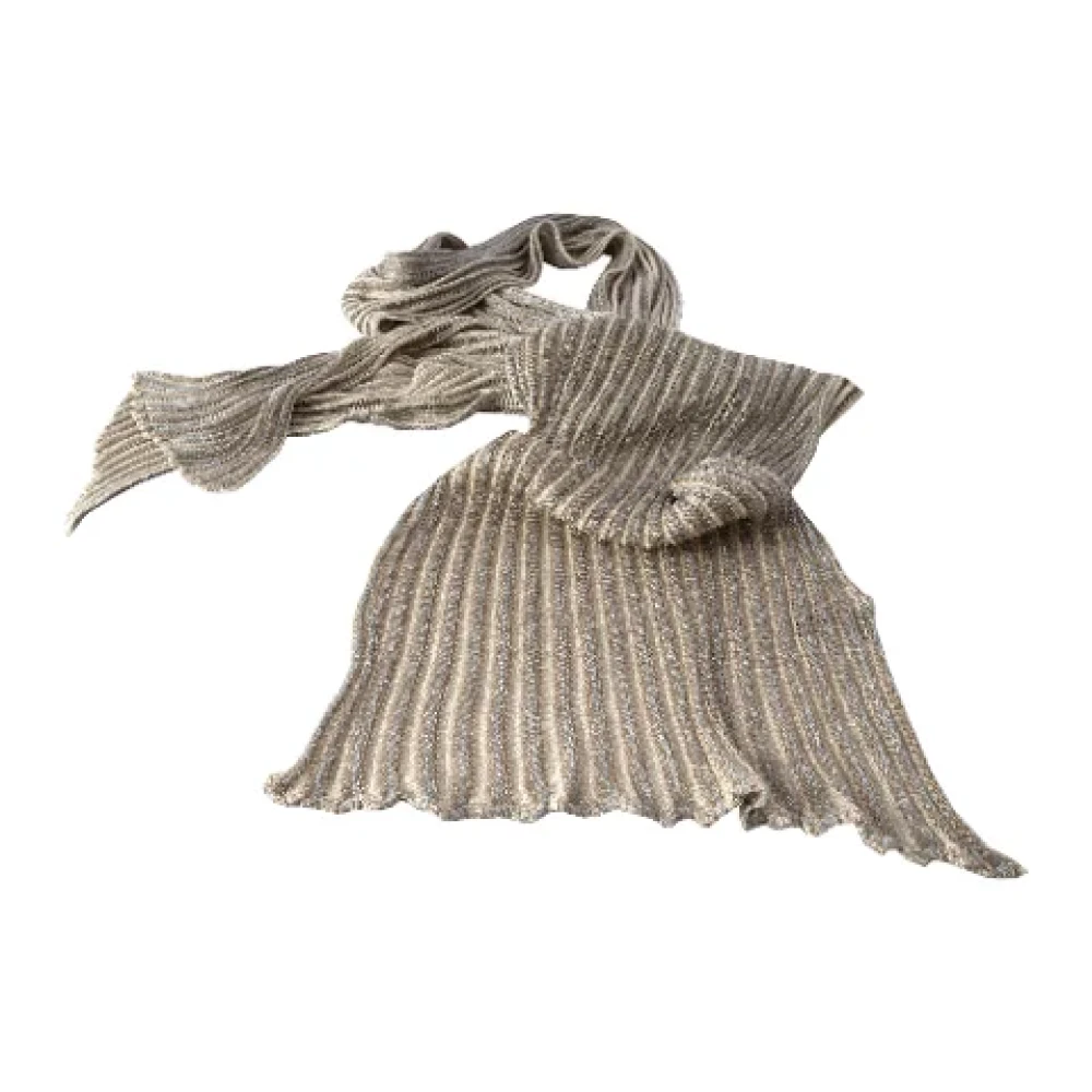 Missoni Pre-owned Viscose scarves Beige Dames