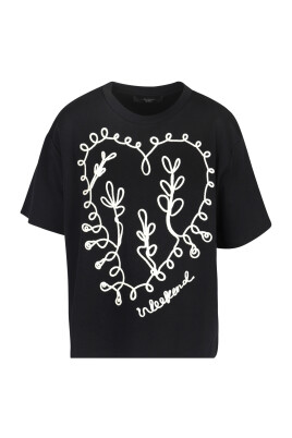 embroidered-cotton-t-shirt-with-side-slits