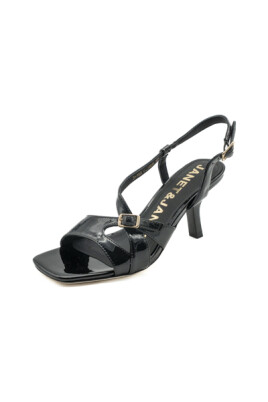 chaussures-noires-pour-femmes-avec-talon-de-6-cm
