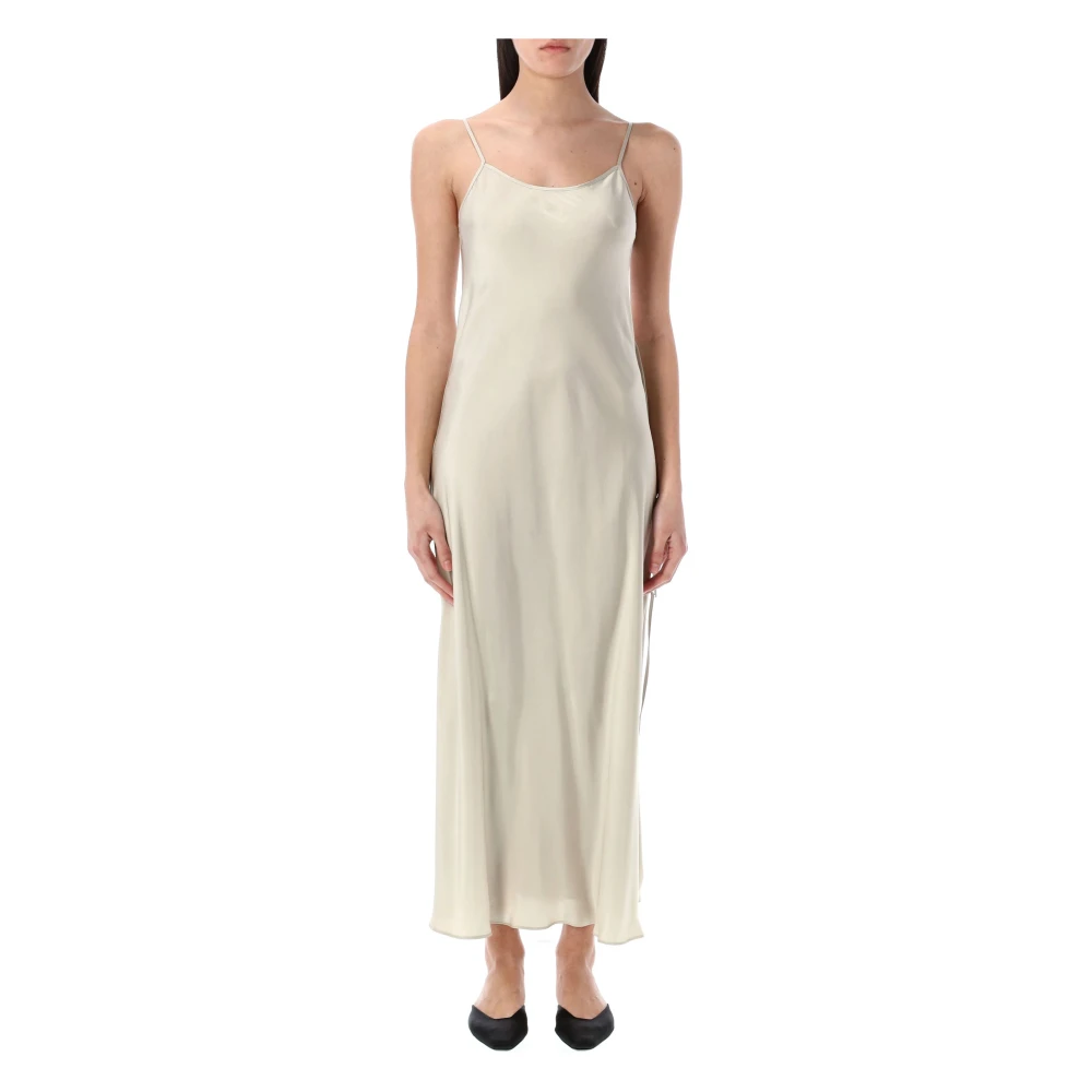 LOW Classic Beige 2-Way Slip Jurk Scoop Neckline Beige Dames