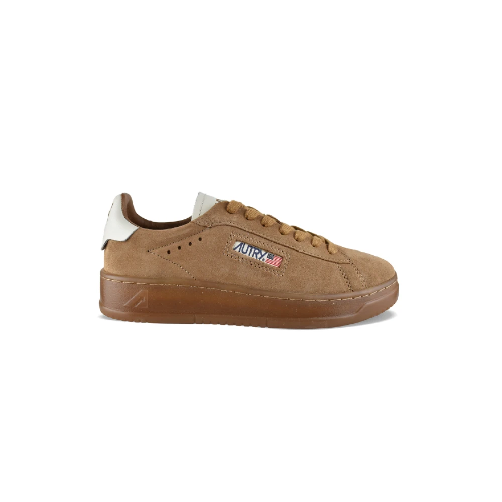 Autry Dallas Low Sneakers Dames Schoenen Bruin