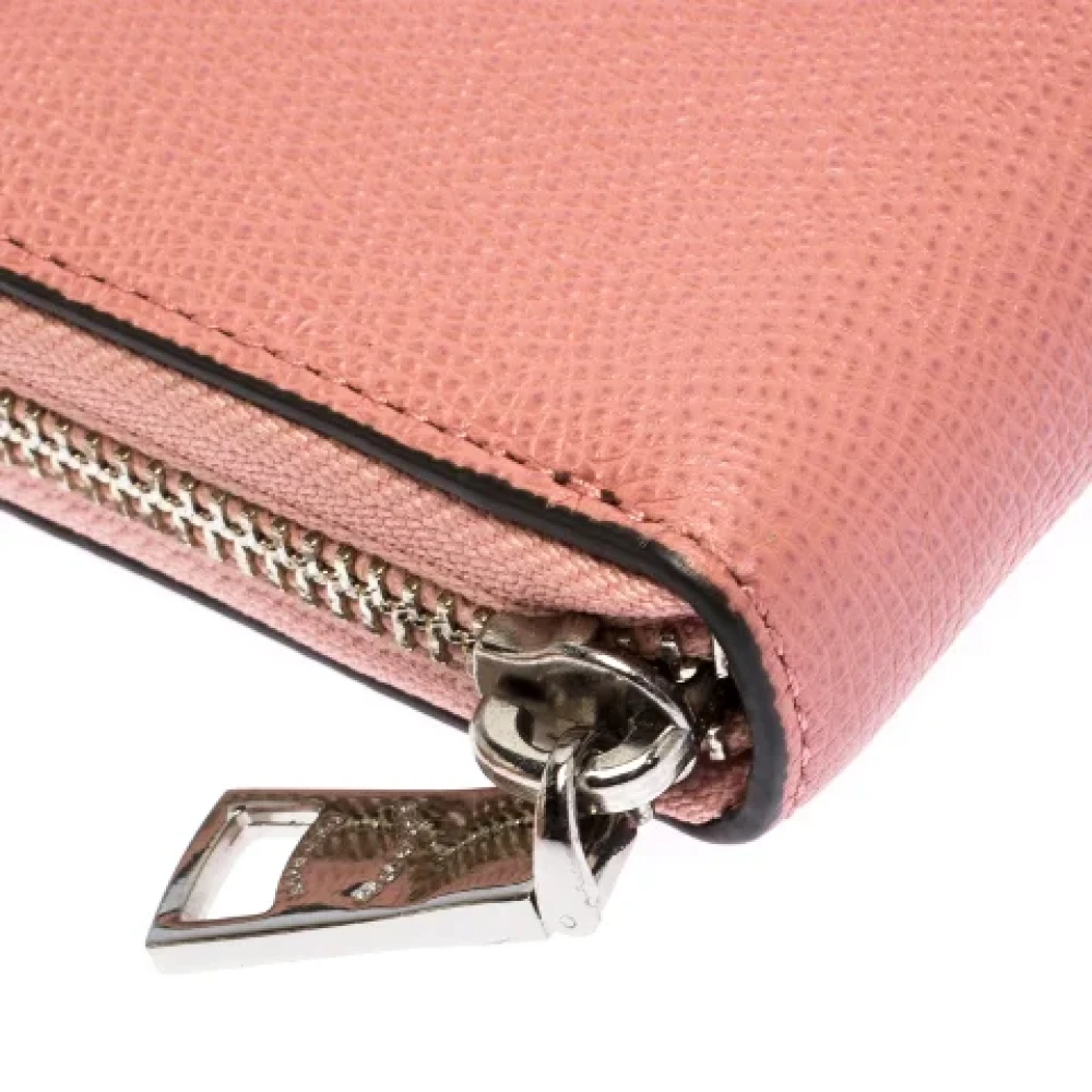 Coach Pre-owned Leather wallets Pink Dames