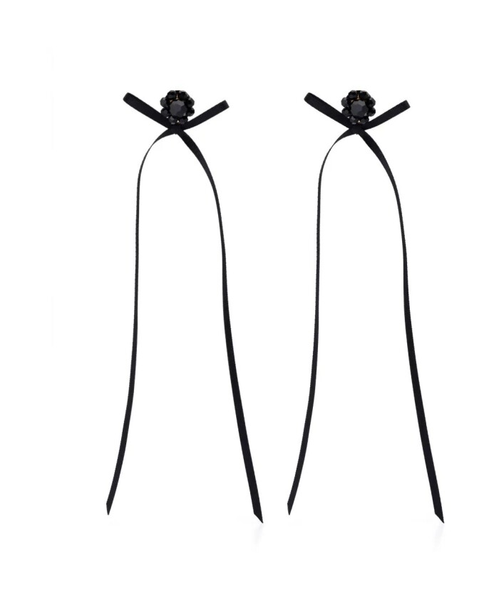 bow-ribbon-stud-earrings