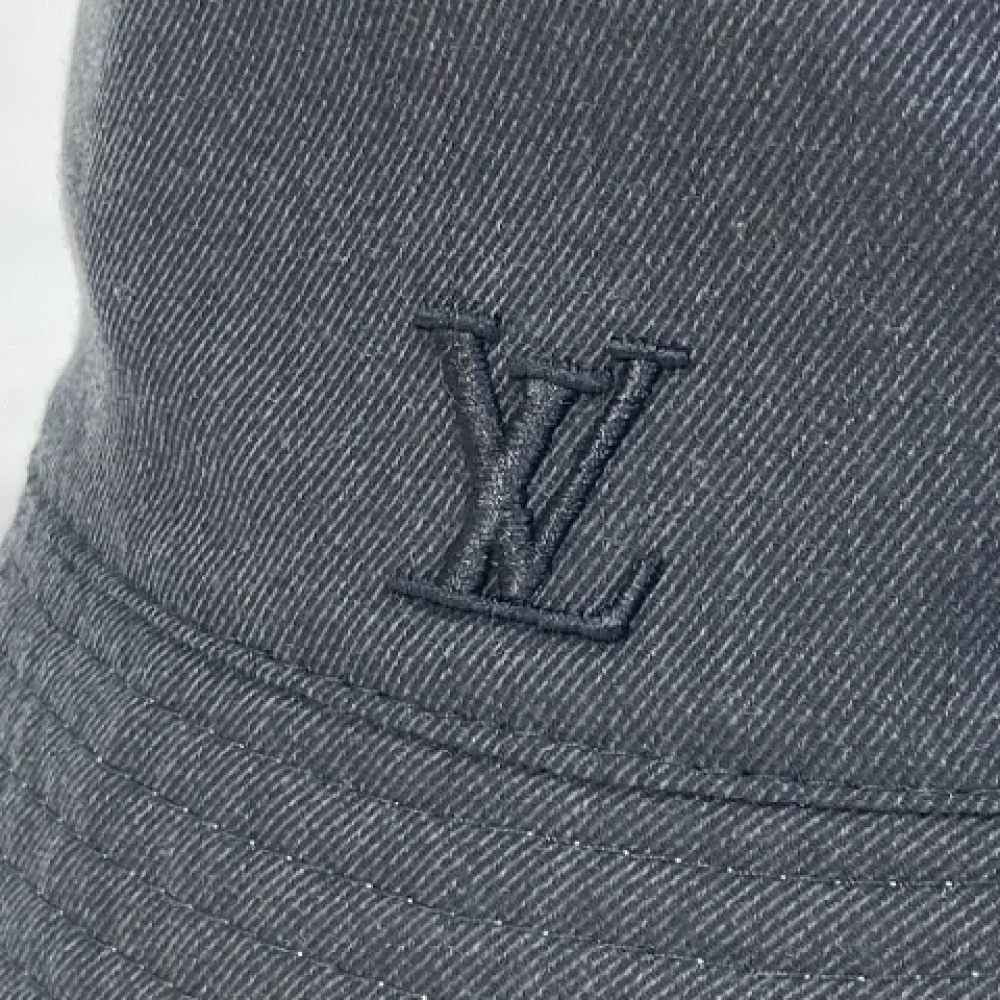 Louis Vuitton Vintage Pre-owned Wool hats Black Dames