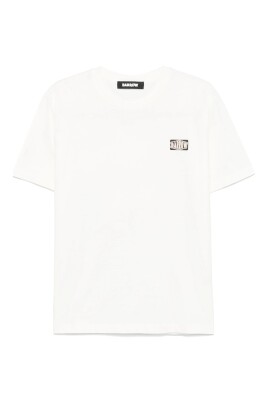 white-basic-t-shirt