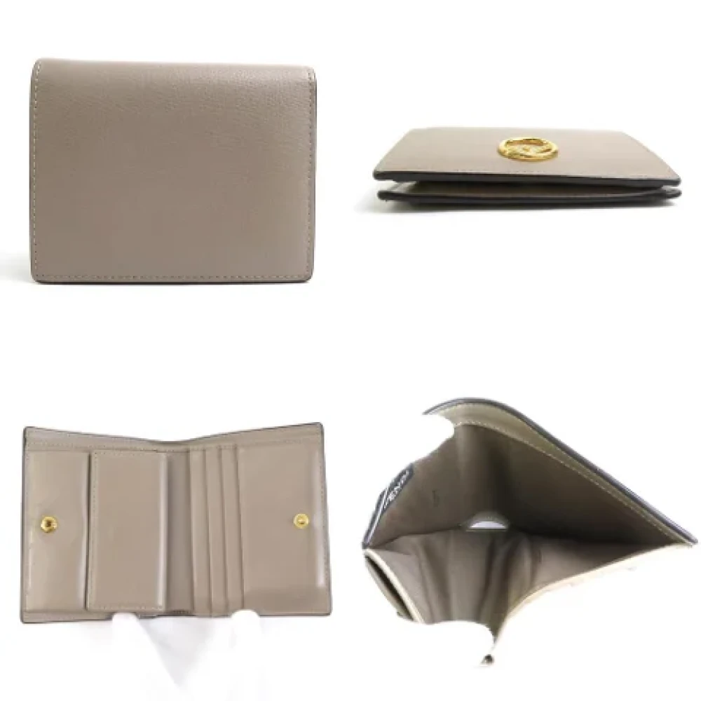 Fendi Vintage Pre-owned Leather wallets Beige Dames