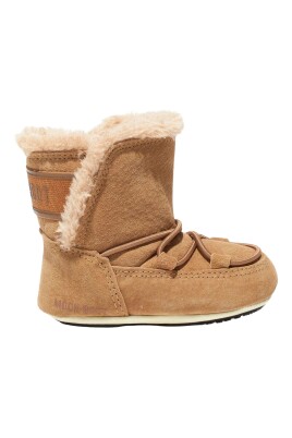cozy-suede-crib-boots