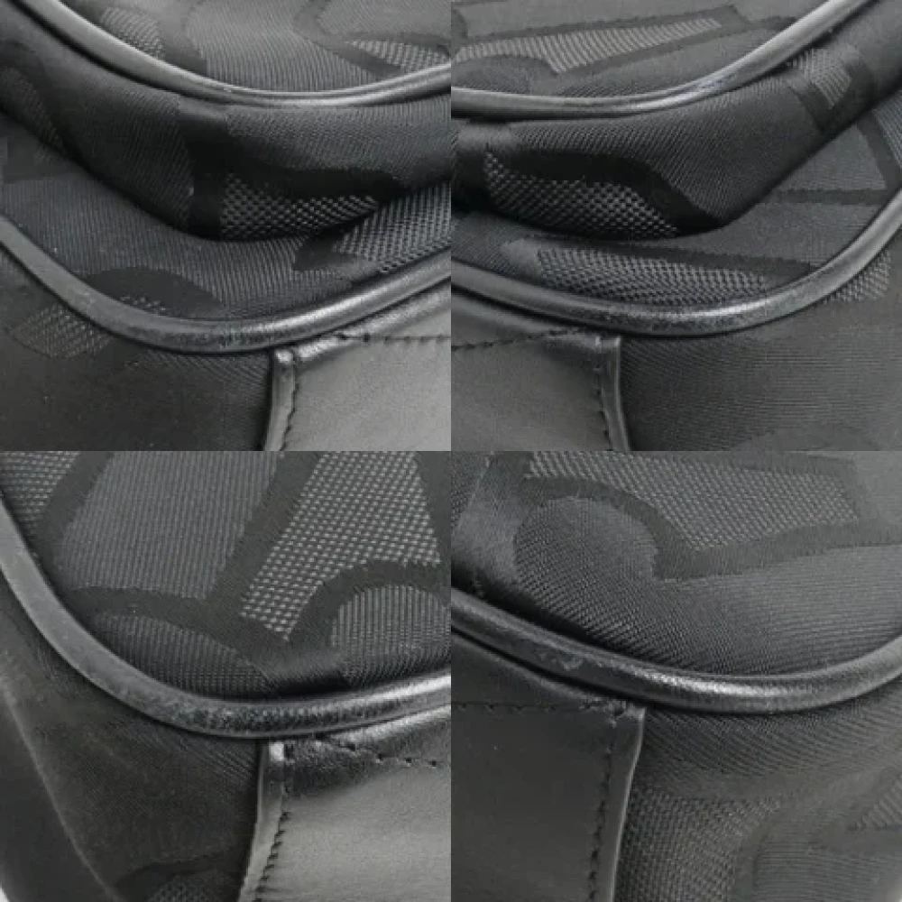 Burberry Vintage Pre-owned Cotton shoulder-bags Black Dames