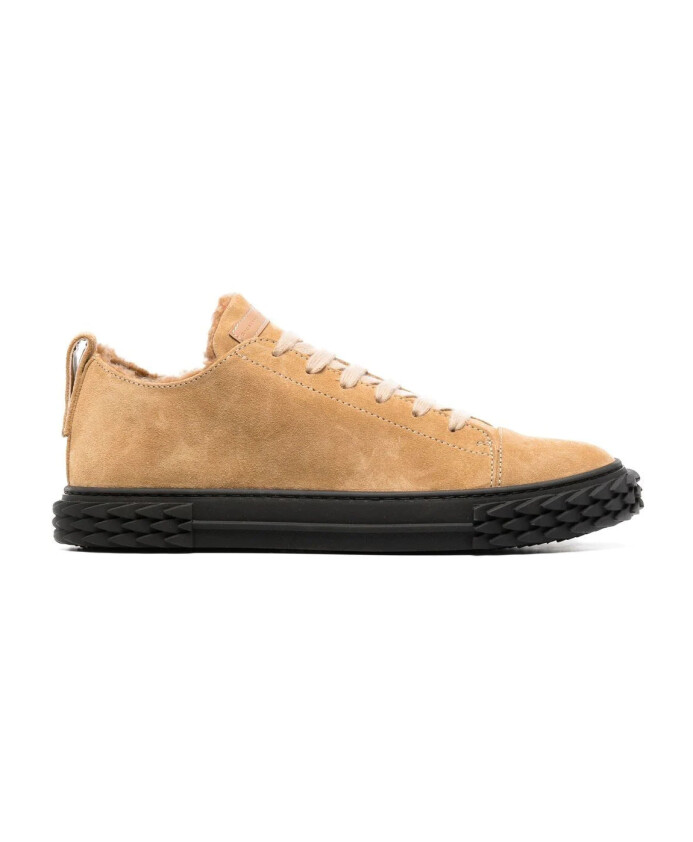 elegant-bruine-sneakers