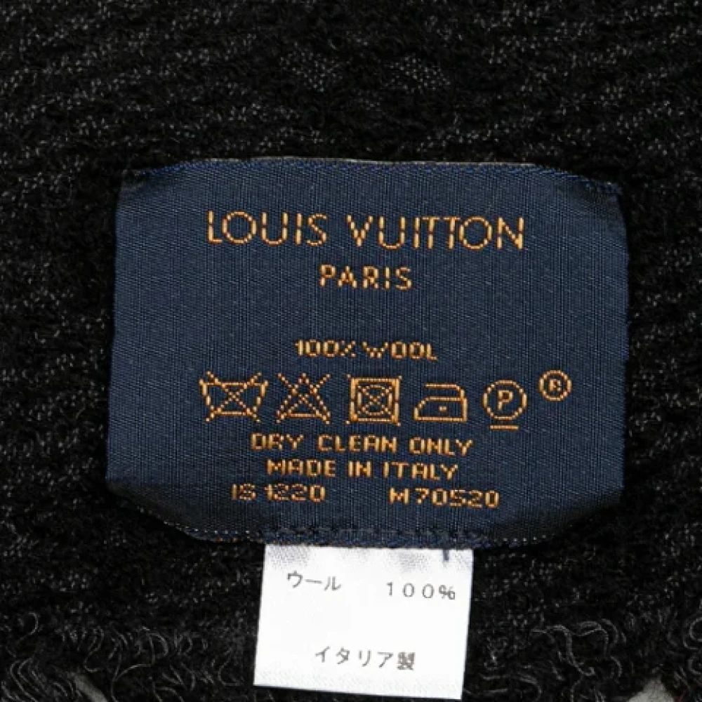 Louis Vuitton Vintage Pre-owned Wool scarves Black Dames