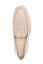 chaussures-pace-en-daim-neutre