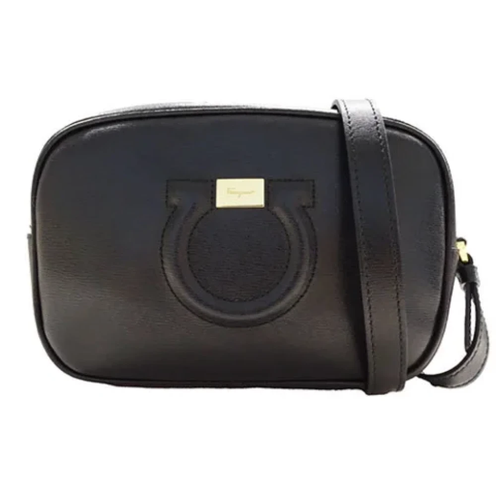 Salvatore Ferragamo Pre-owned Leather shoulder-bags Black Dames