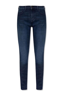 classic-denim-jeans-for-men