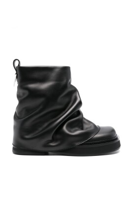 black-leather-square-toe-boots