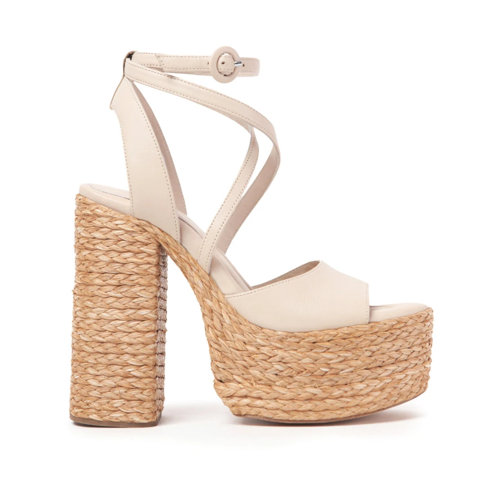 Paloma Barceló Högklackade sandaler i elfenben raffia Beige, Dam