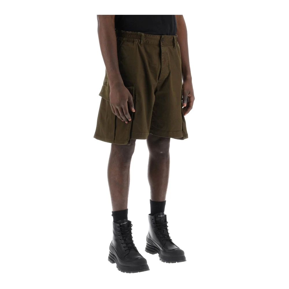 Dsquared2 Cargo-geïnspireerde Bermuda shorts met Urban 64 print Brown Heren