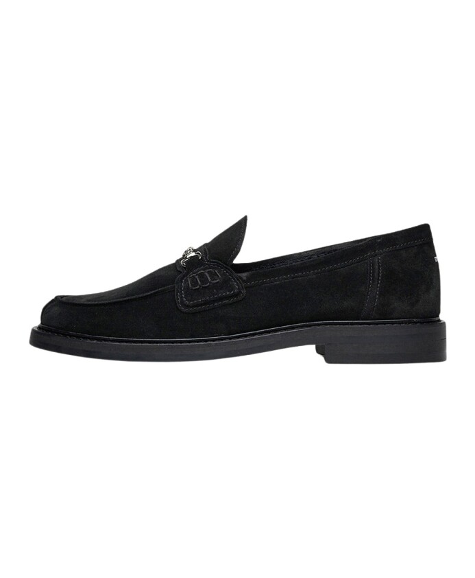 suede-loafers