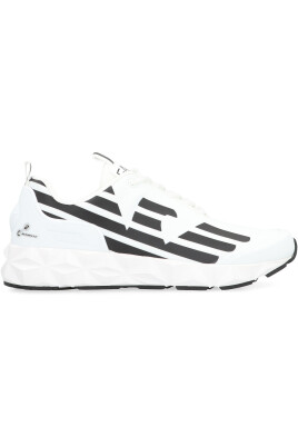 contrasting-color-print-low-top-sneakers